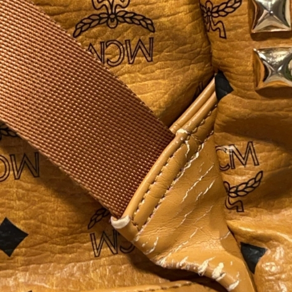 Light brown bookbag - Picture 5 of 7